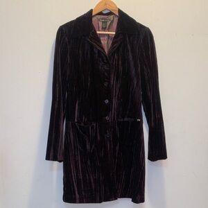 Guess Women's Velvet Blazer - Rich Purple